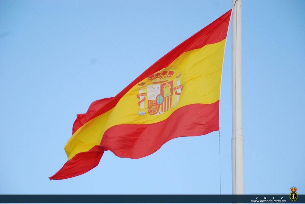 Arriado de Bandera Solemne en Cartagena